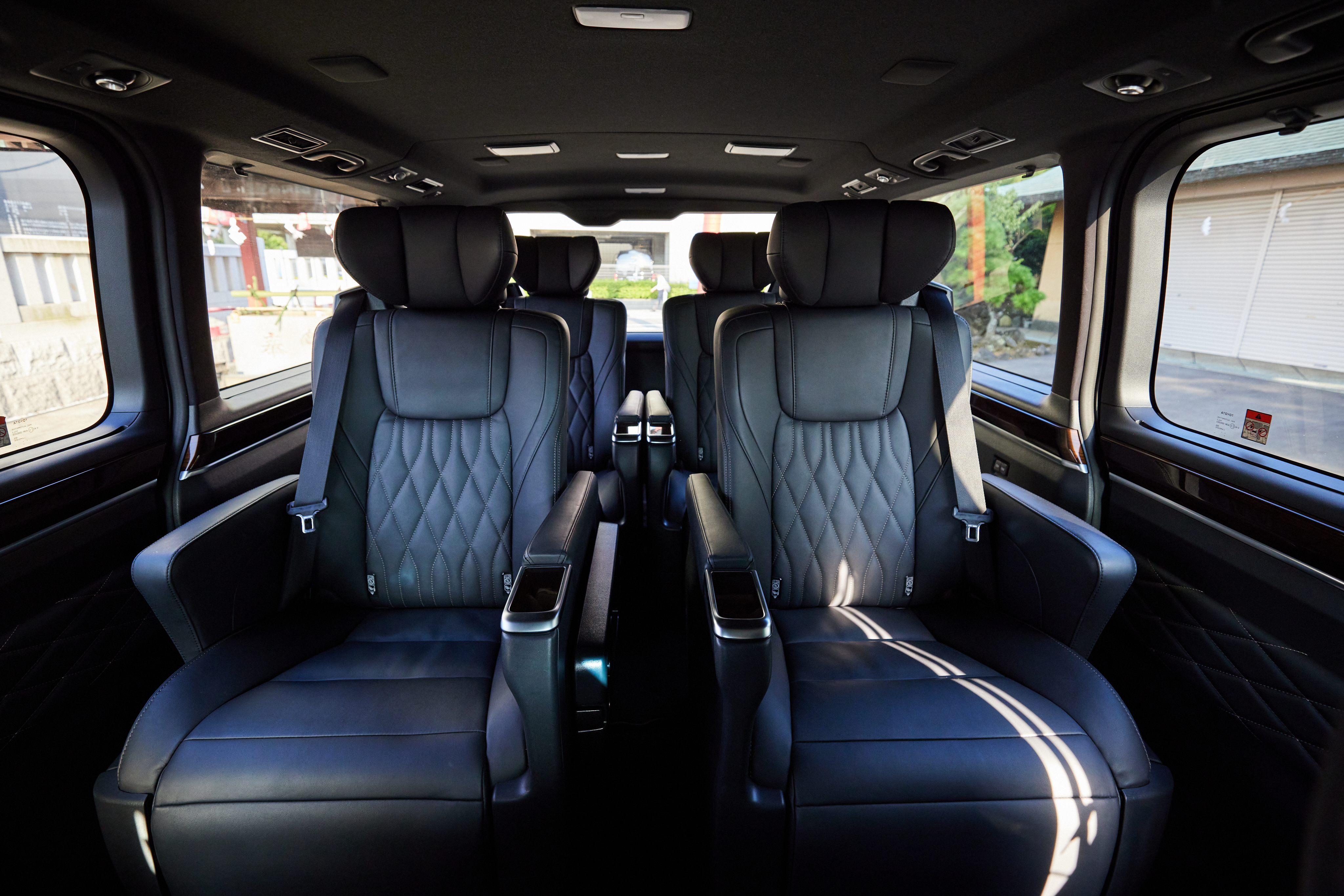 グランエース内装2